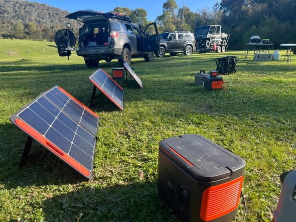 Jackery โซลาร์ซากา แผงโซลาร์เซลล์ 200 w Solar Panel